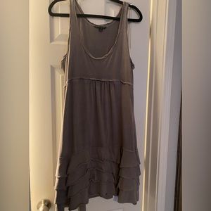 BANANA REPUBLIC SLEEVELESS RUFFLE DRESS